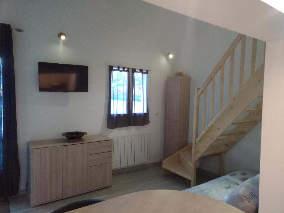Studio Faillant Lorgues Spa Privatif Avec Superbe Piscine エクステリア 写真